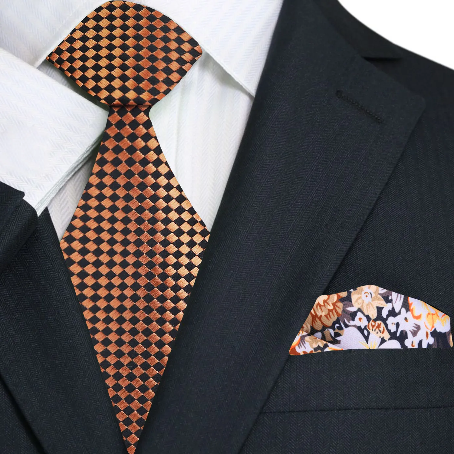 Almond Squares Necktie