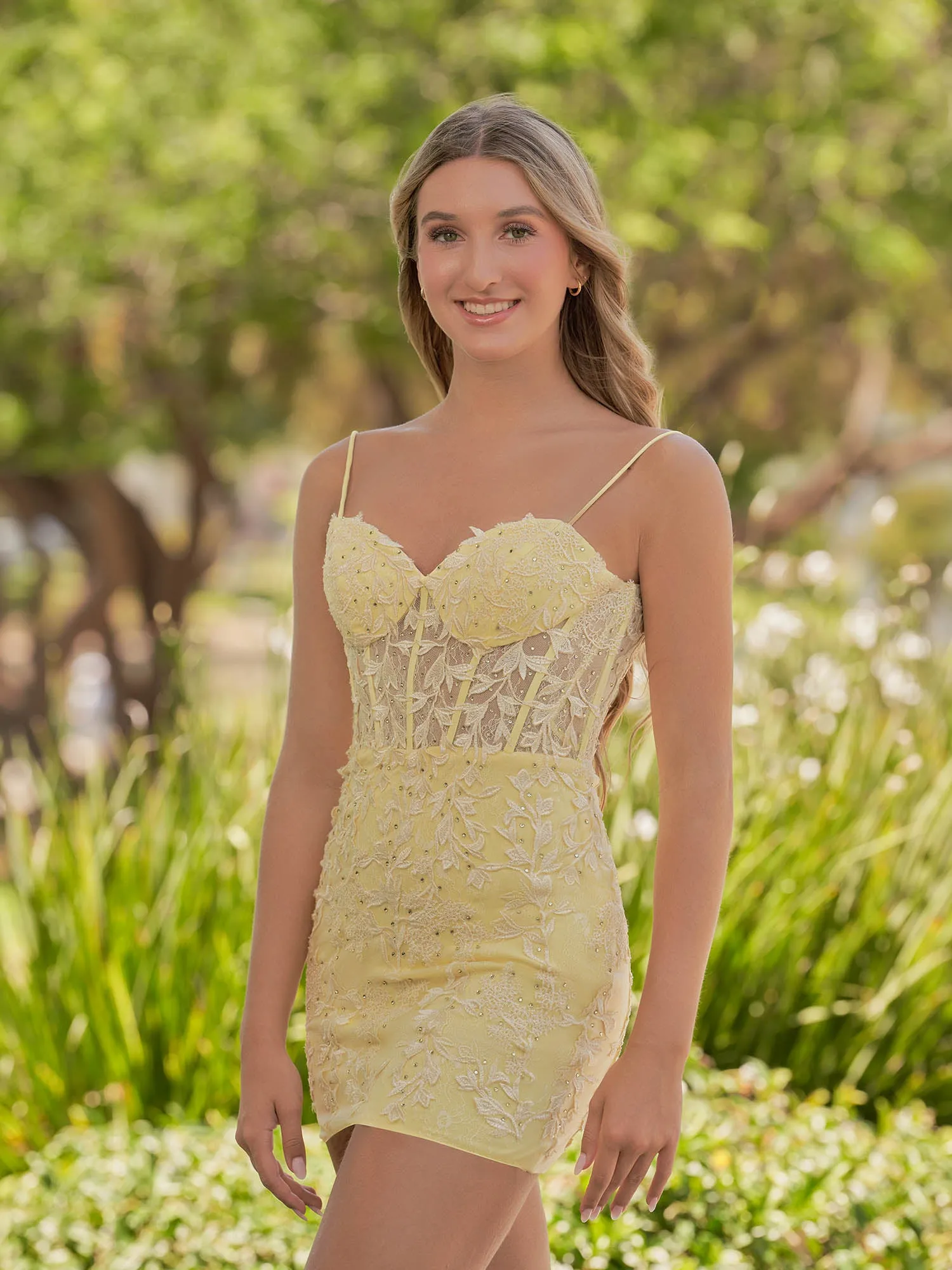Bodycon Champagne Spaghetti Straps Tight Short Homecoming Dress with Appliques