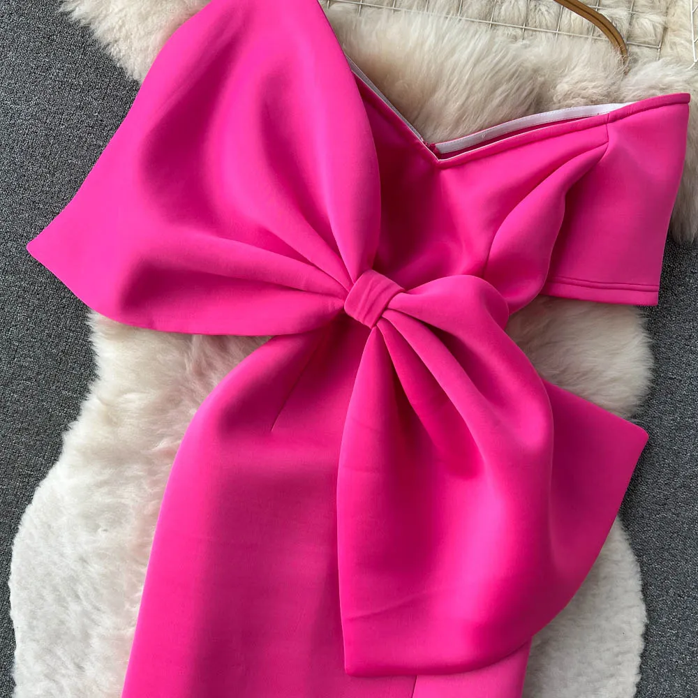 Elegant V-neck Bow-decorated Dress