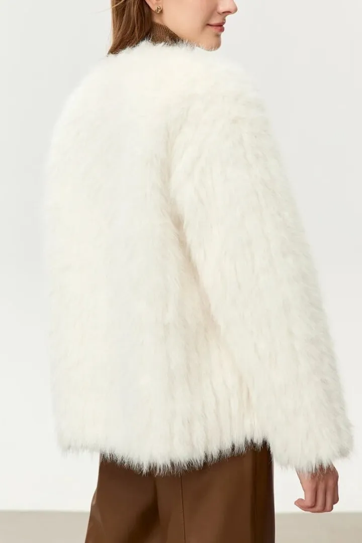 Fur Coat Whit V-Neck