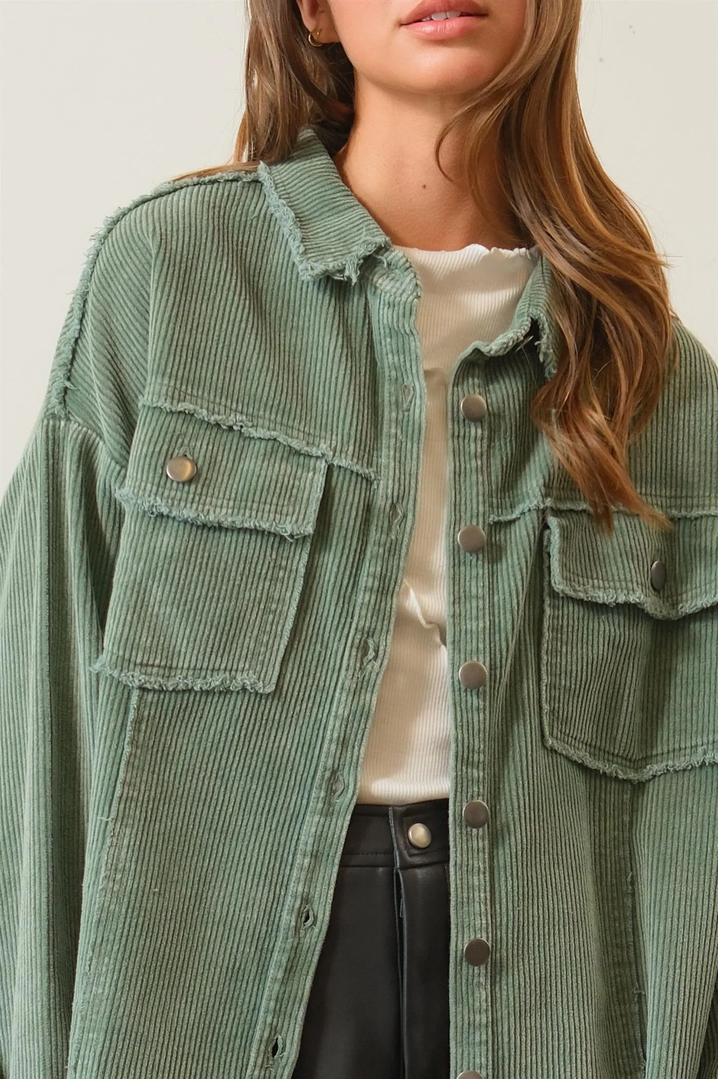 HF25A748-Washed Corduroy Frayed Shacket