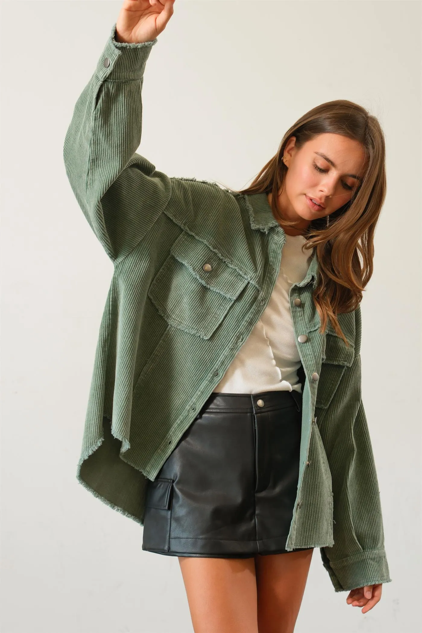 HF25A748-Washed Corduroy Frayed Shacket