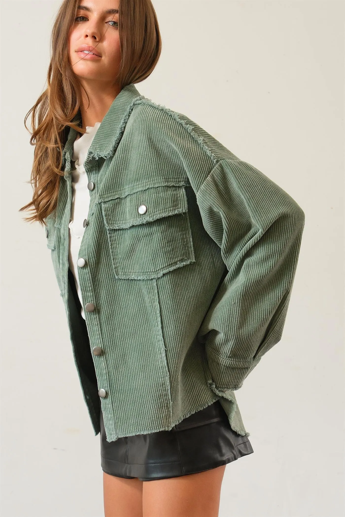 HF25A748-Washed Corduroy Frayed Shacket