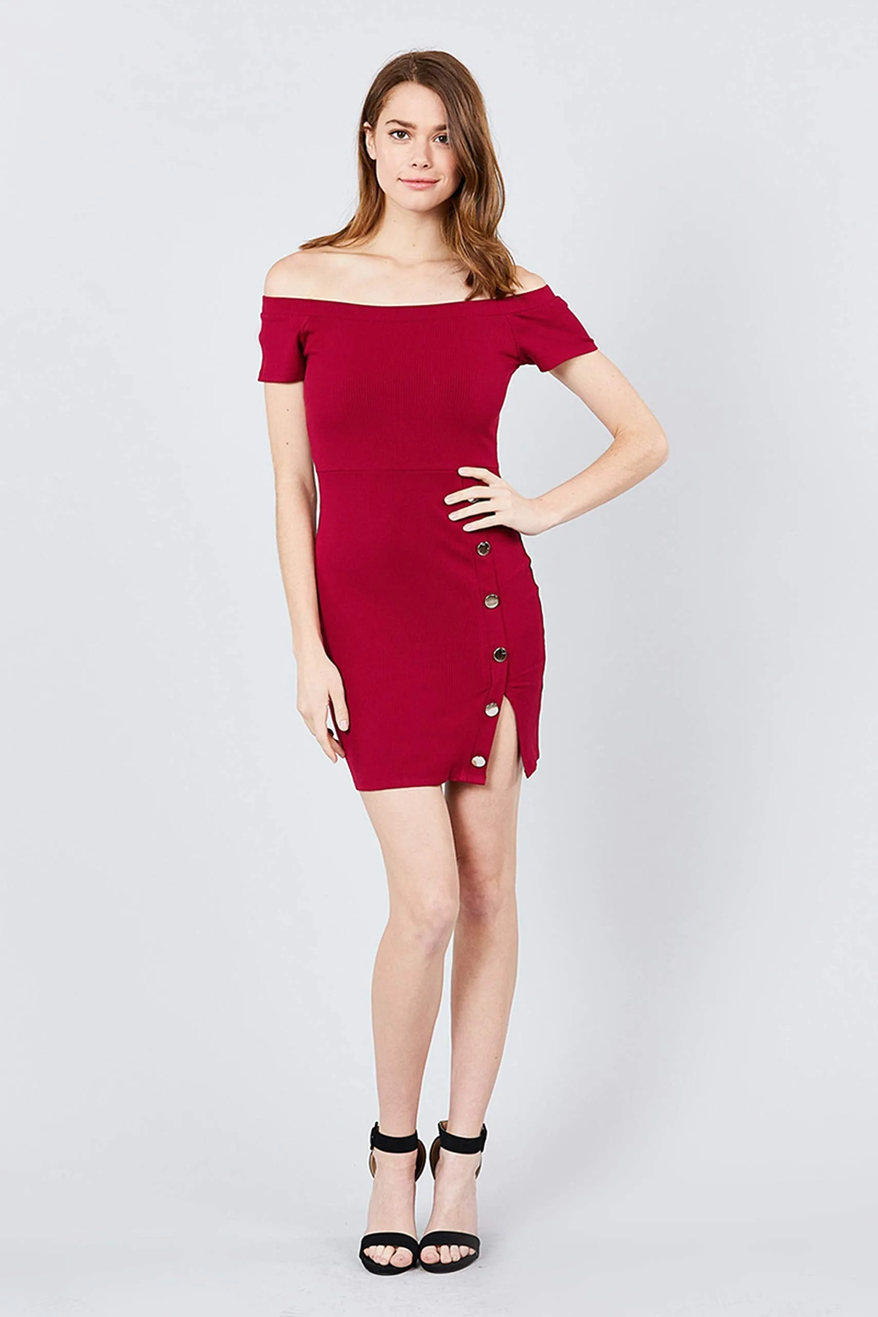 Khanomak Women'S Short Sleeve Off The Shoulder Button Slit Rib Mini Dress