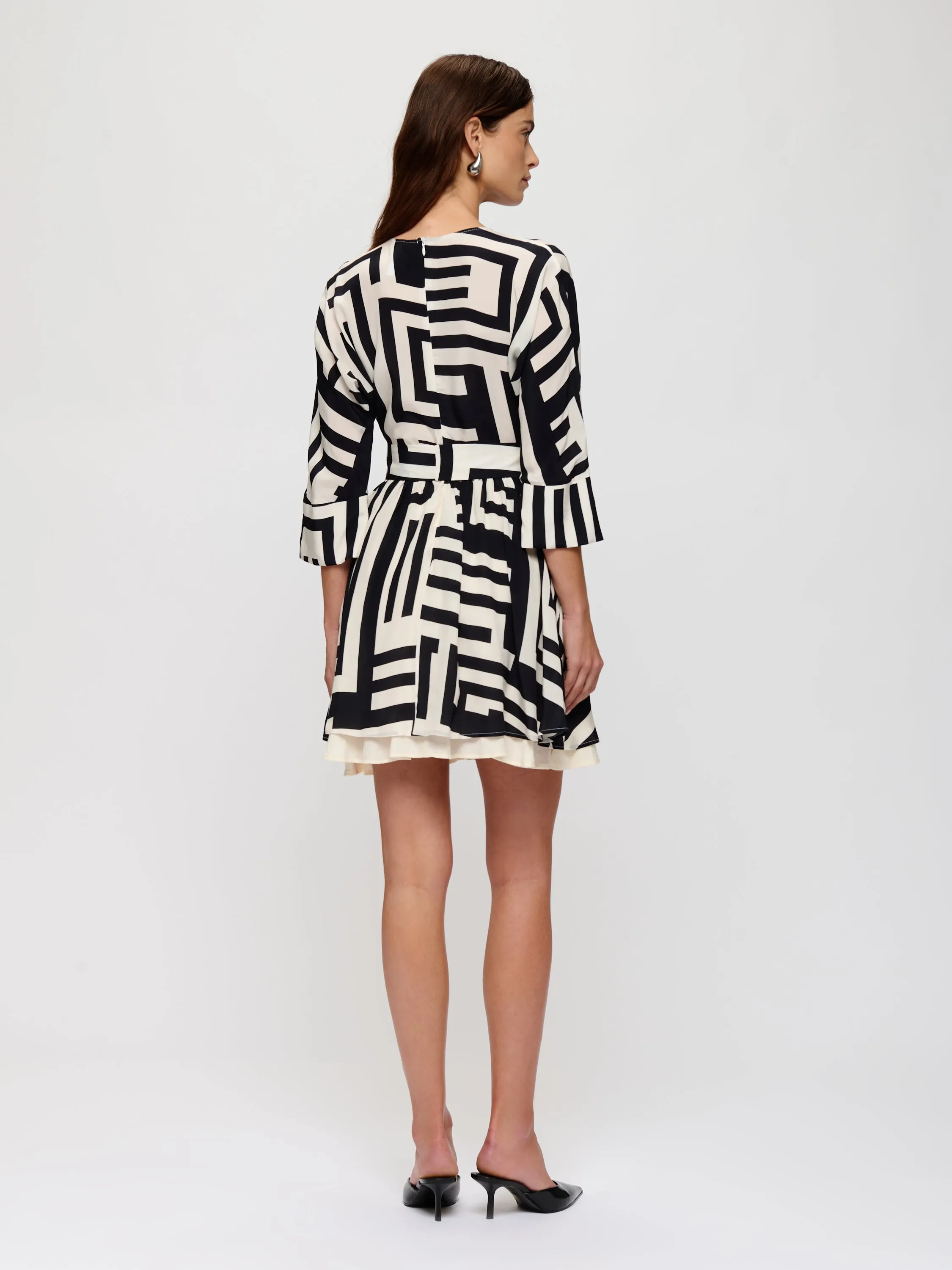 Monochromatic Pattern Dress