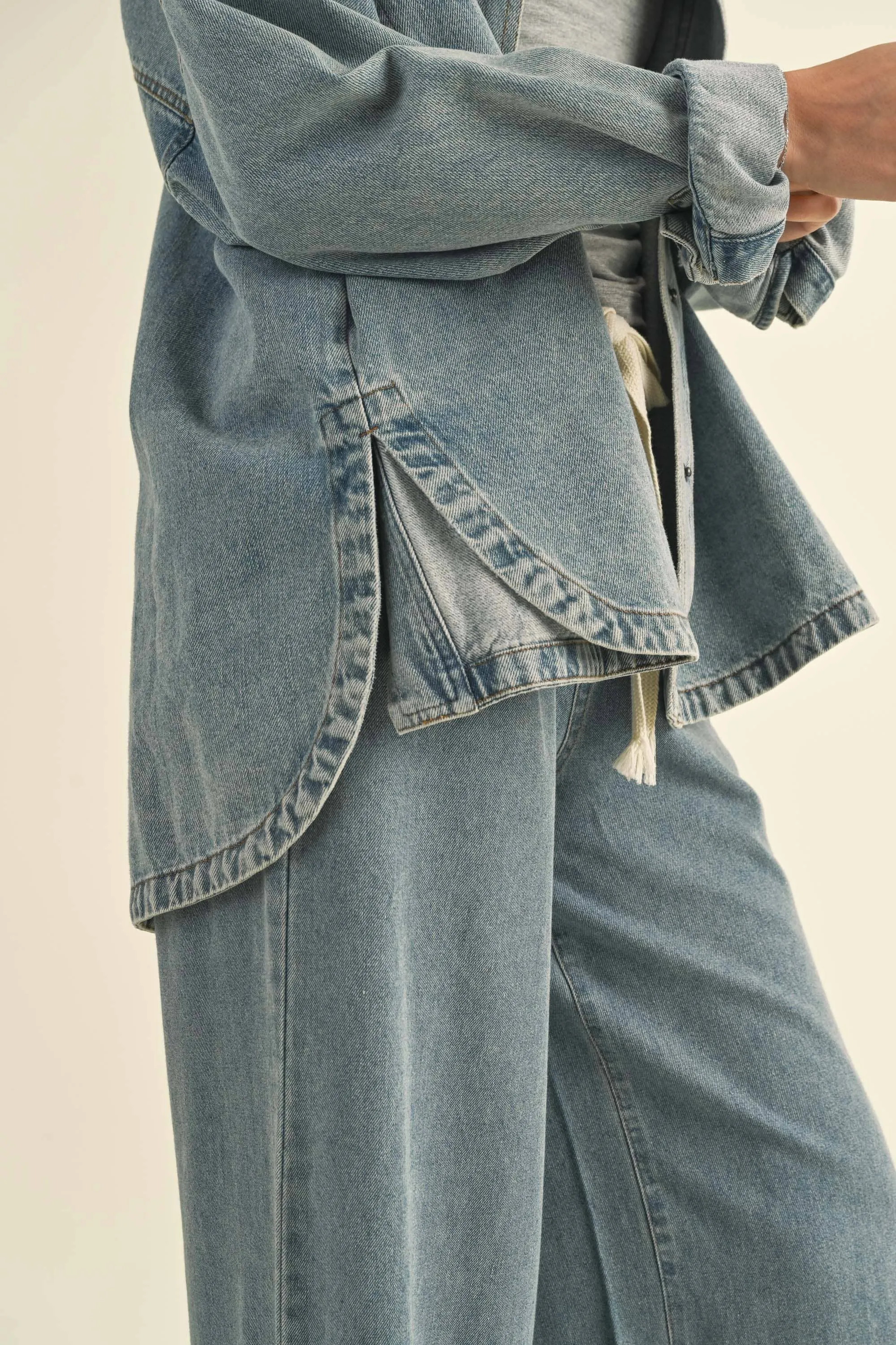 WASHED  BUTTON DENIM SHACKET