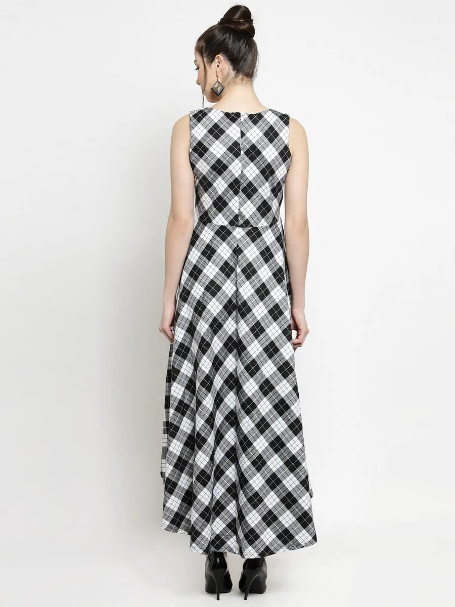 Women Checked Round Neck Maxi Dress