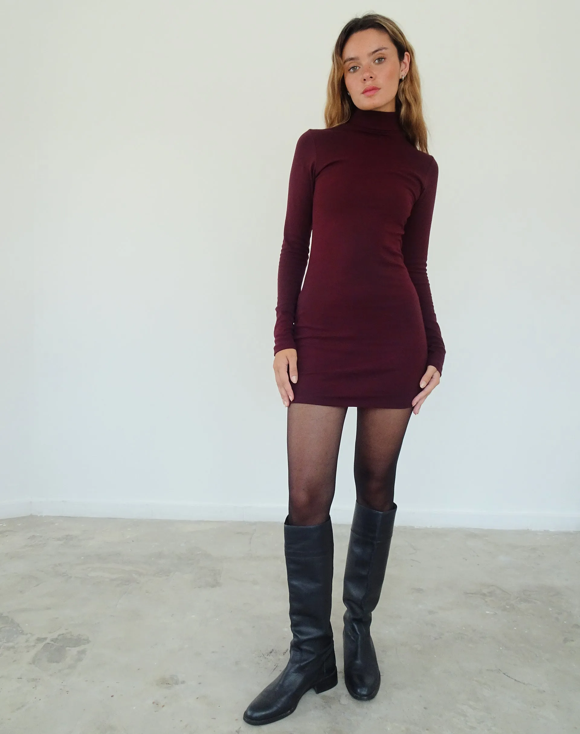 Yrion Turtle Neck Bodycon Mini Dress in Burgundy